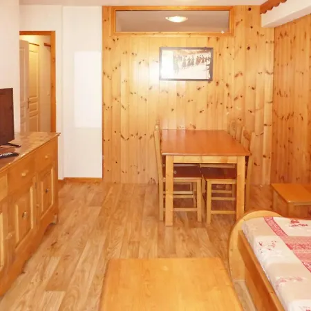 Cosy Avec Wifi Gratuit, Piscine Chauffee, Sauna, Et Acces Direct Aux Pistes, 1800. - Fr-1-322-302 Apartamento